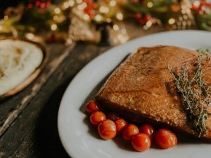 Glazed baked salmon with cherry tomatoes