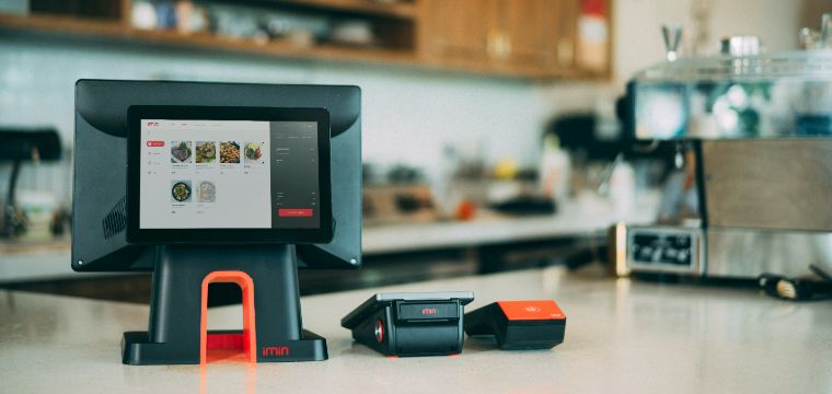 5 Must-Have Restaurant POS System Features